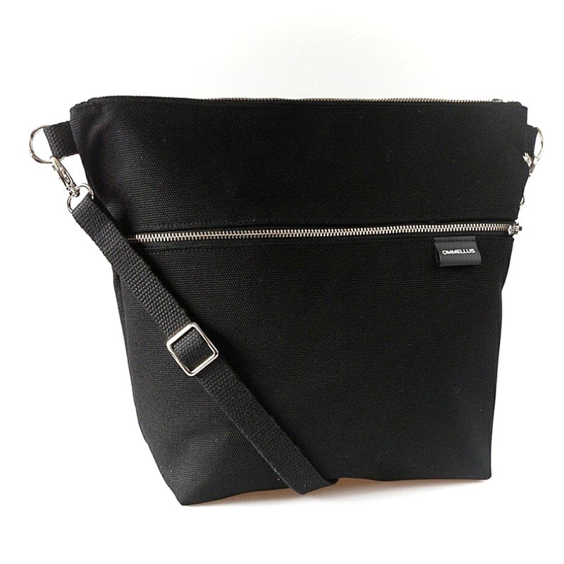 Metka-olkalaukku, musta